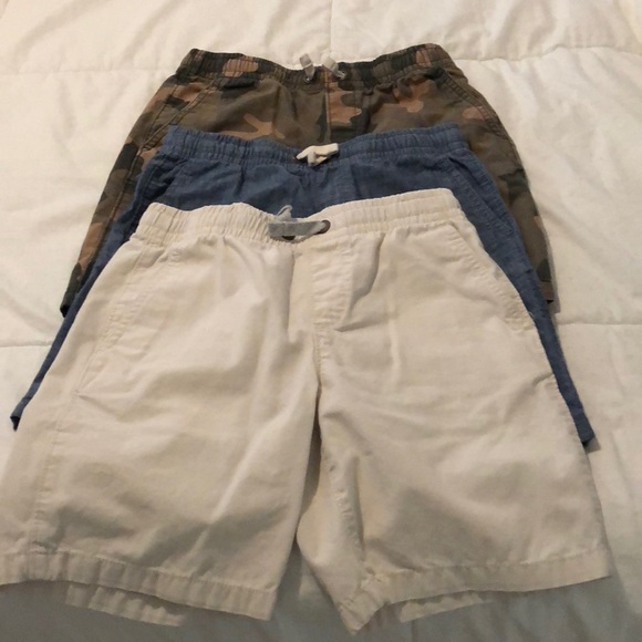 Boys pull on shorts - Picture 1 of 4